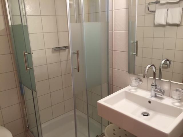 Hotel Ochsen Friesenheim  Habitación foto